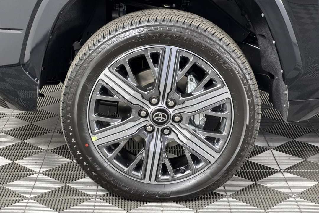 2026 Toyota Tundra Capstone - Image 24