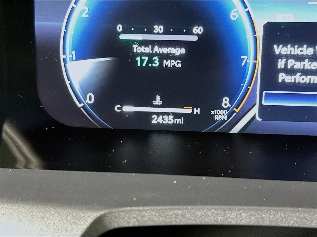 2025 Toyota 4Runner TRD OffRoad - Image 12