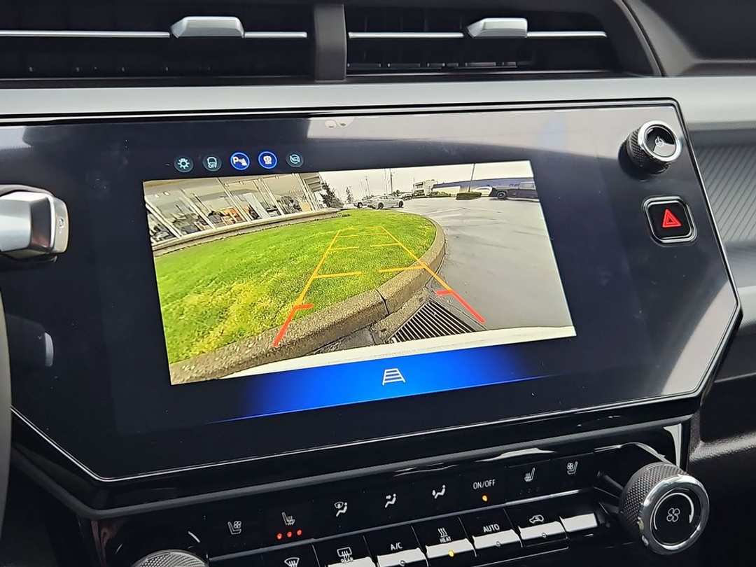 2027 Chevrolet Bolt Ev - Image 19