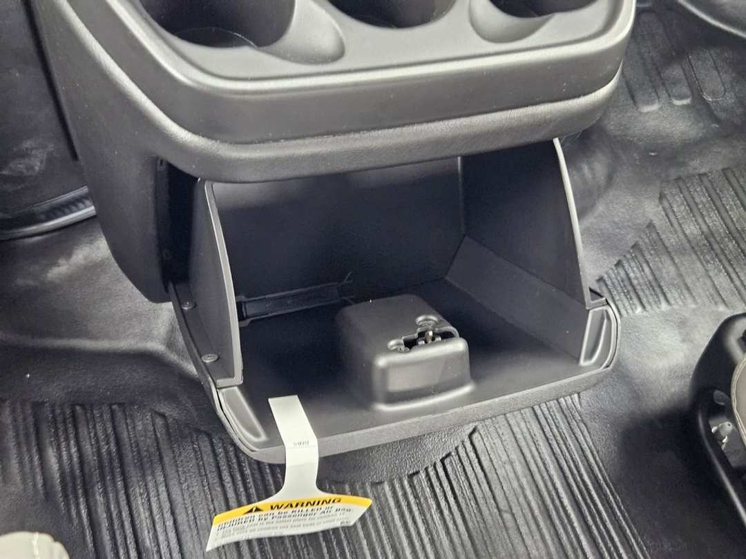 2025 Chevrolet Express 2500 Work - Image 26