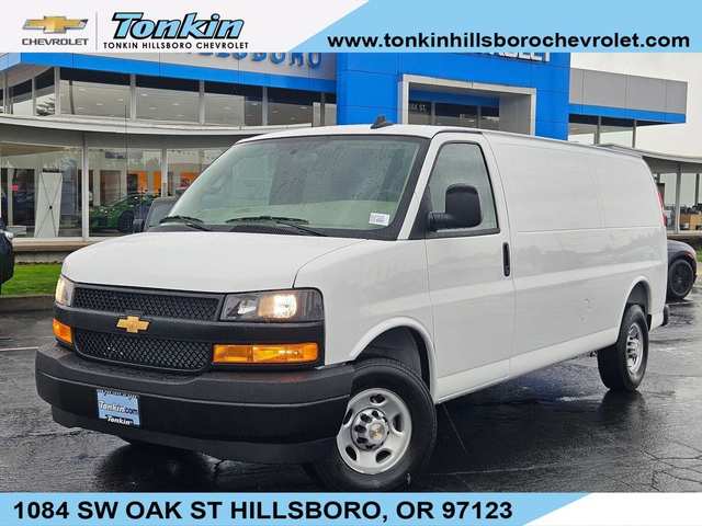 2025 Chevrolet Express 2500 Work