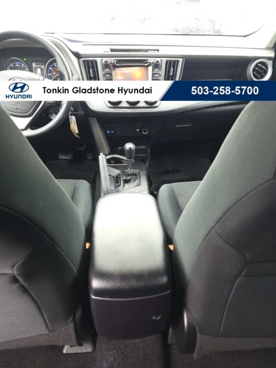 2017 Toyota Rav4 LE - Image 27