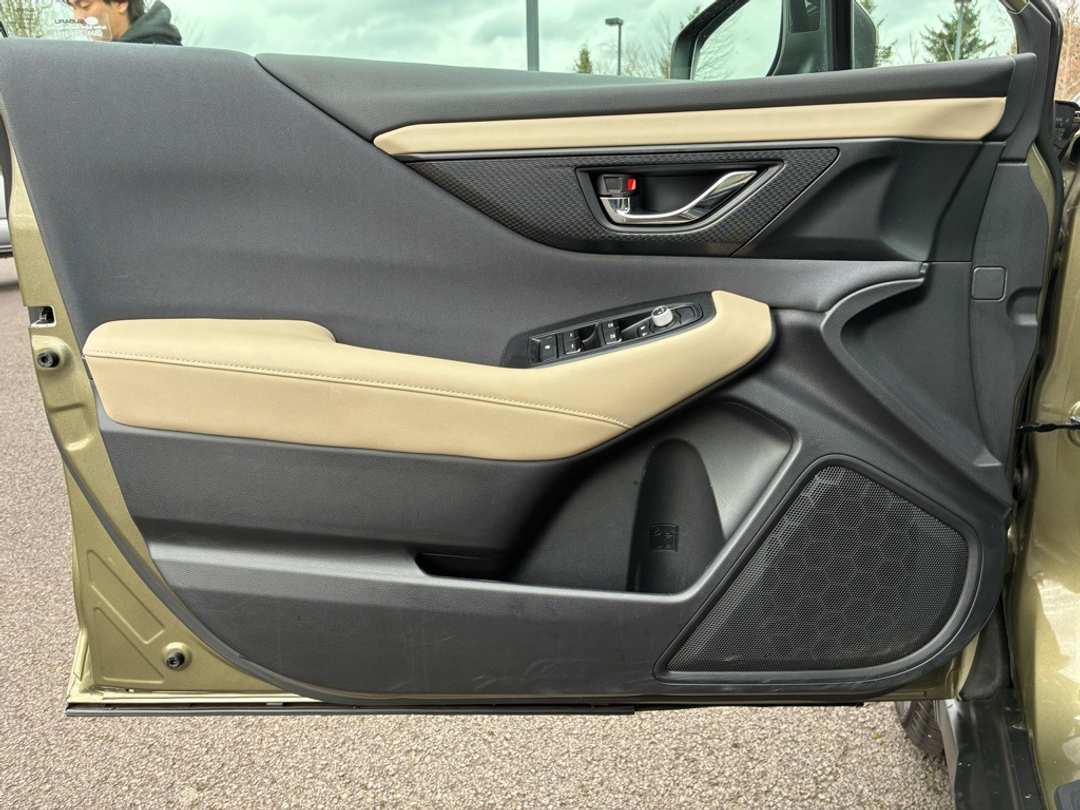 2021 Subaru Outback Premium - Image 18