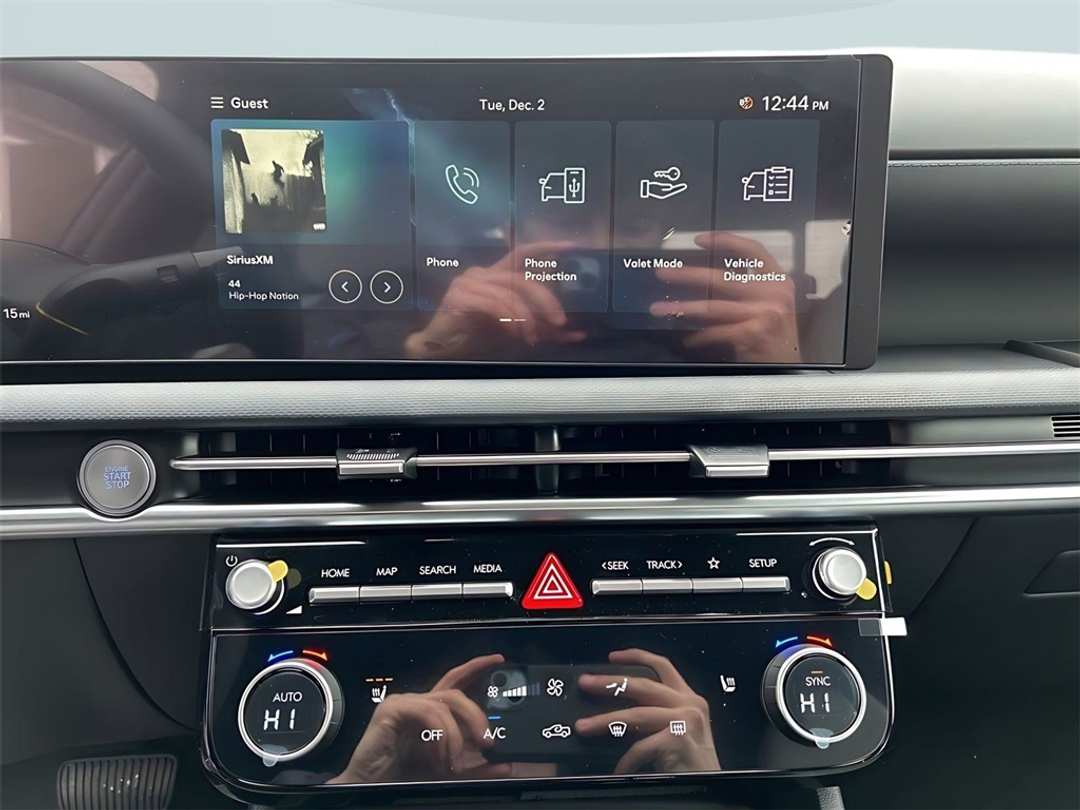 2026 Hyundai Santa Cruz SEL - Image 16