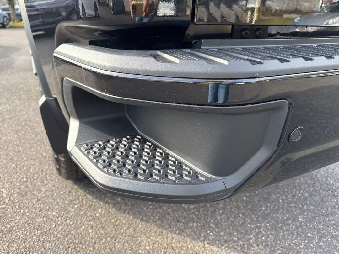 2022 GMC Sierra 2500Hd Denali - Image 18