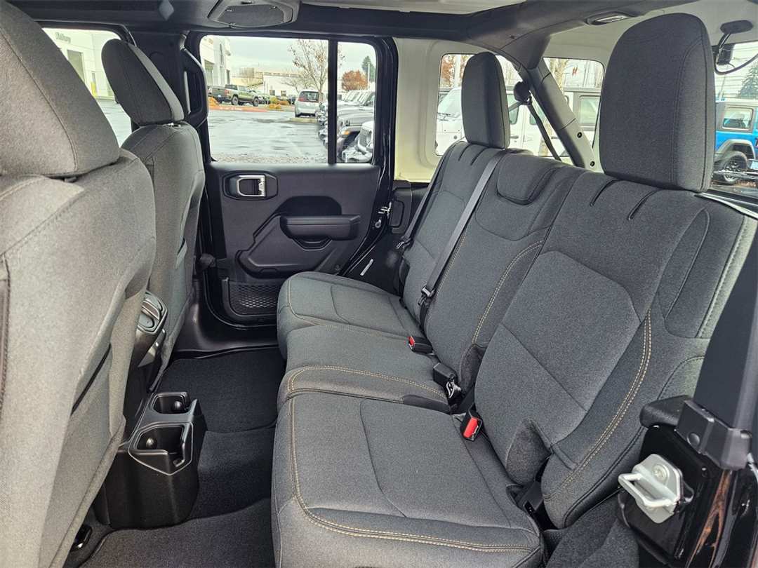 2026 Jeep Wrangler Sport - Image 27