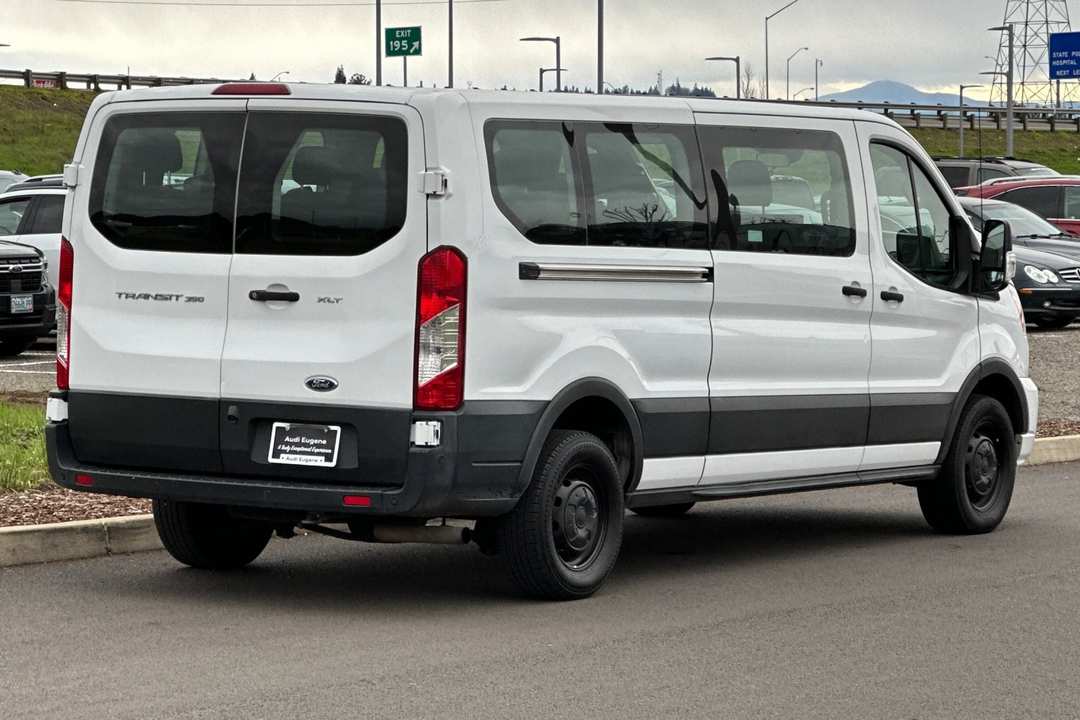 2022 Ford Transit-350 XLT - Image 3
