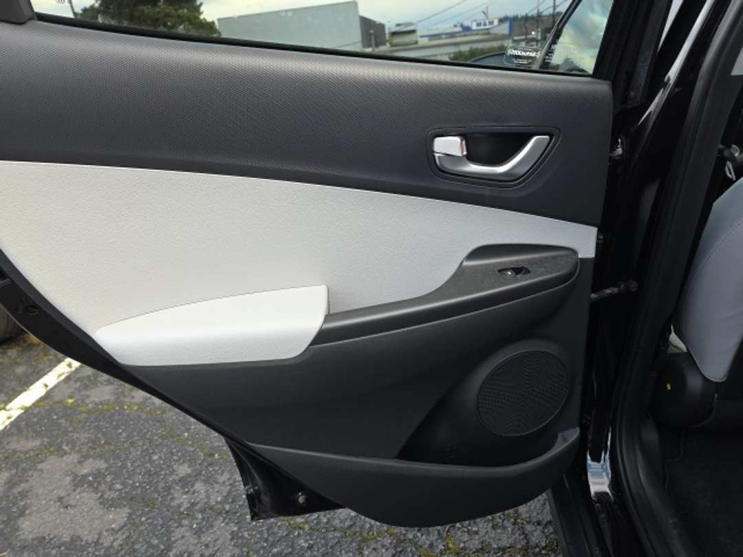 2023 Hyundai Kona SE - Image 25