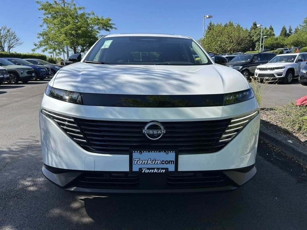 2025 Nissan Murano SL - Image 2