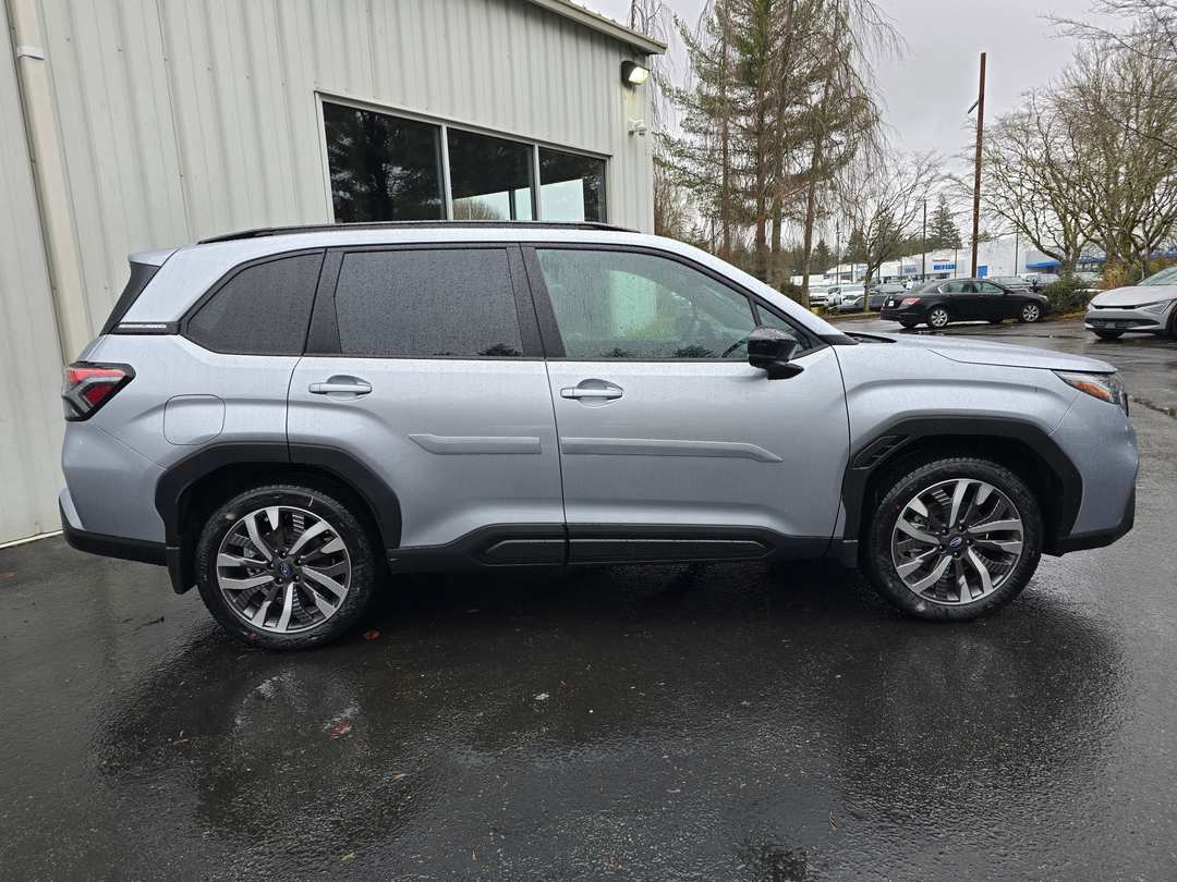 2026 Subaru Forester Touring - Image 3