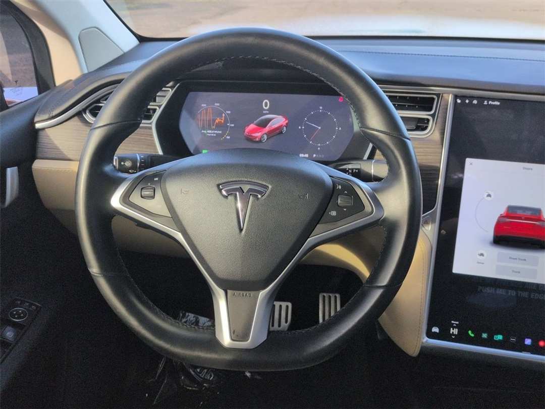 2016 Tesla Model X 90D - Image 14