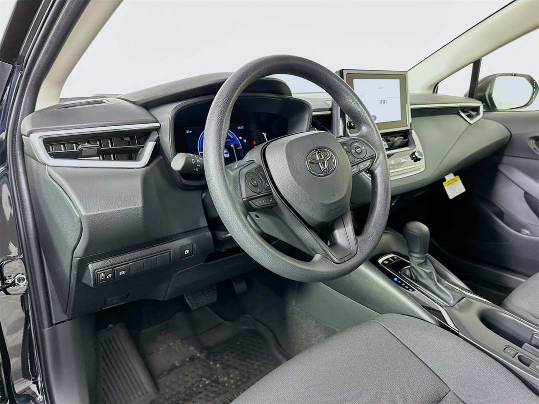 2026 Toyota Corolla LE - Image 9