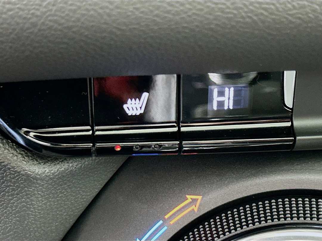 2025 Chevrolet Blazer LT - Image 21