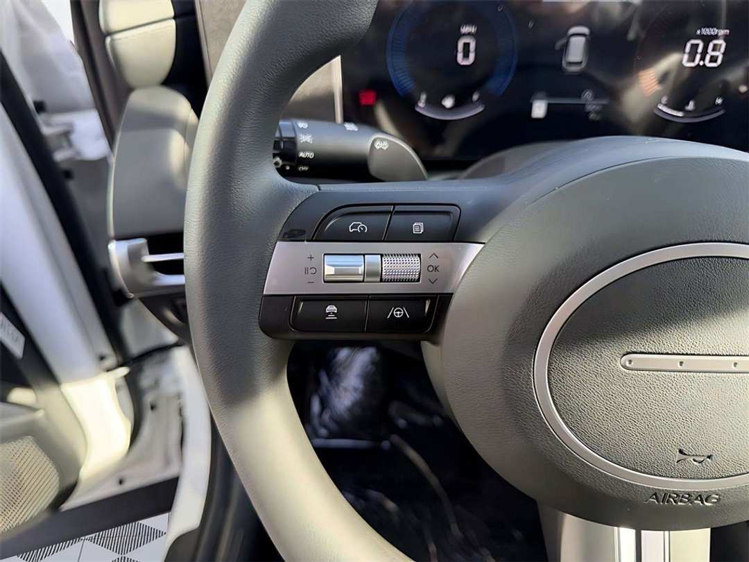 2026 Hyundai Tucson SEL - Image 16