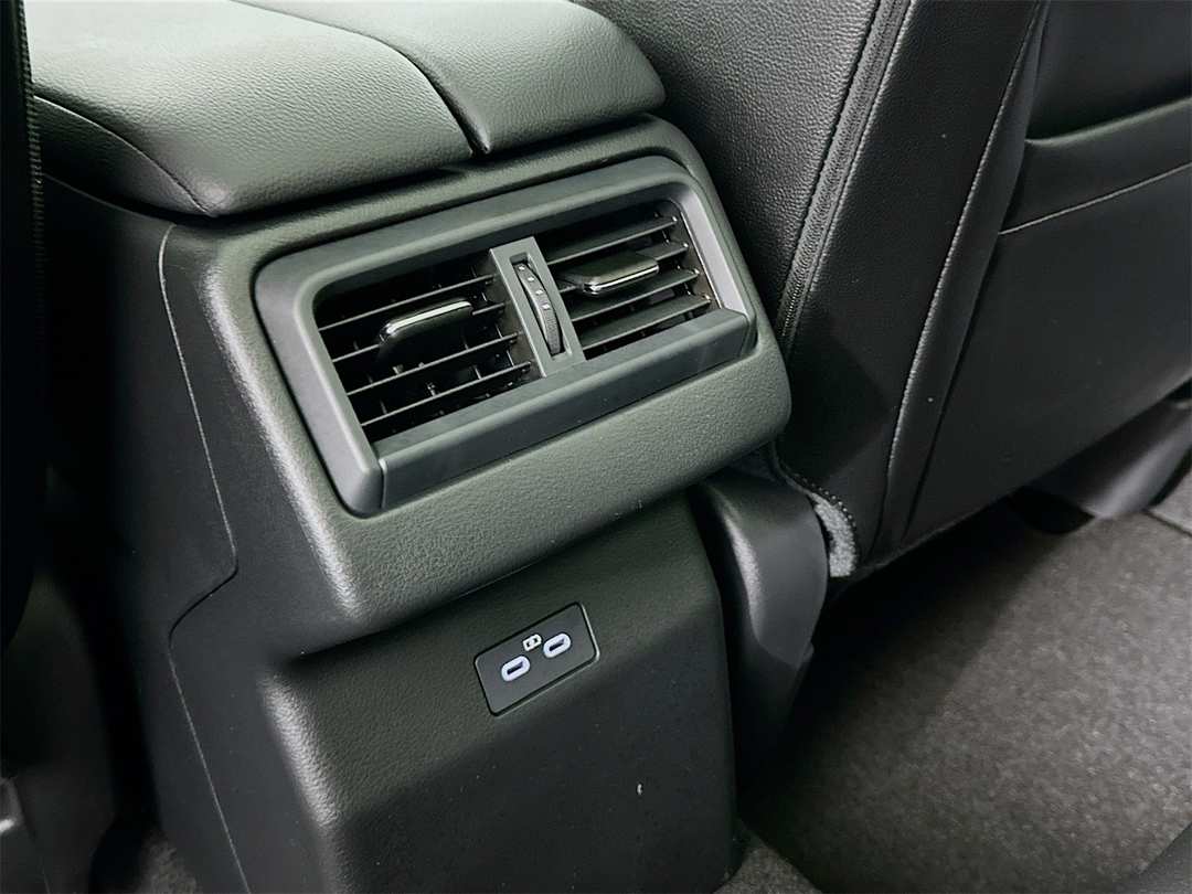 2026 MAZDA Cx-50 Preferred - Image 25