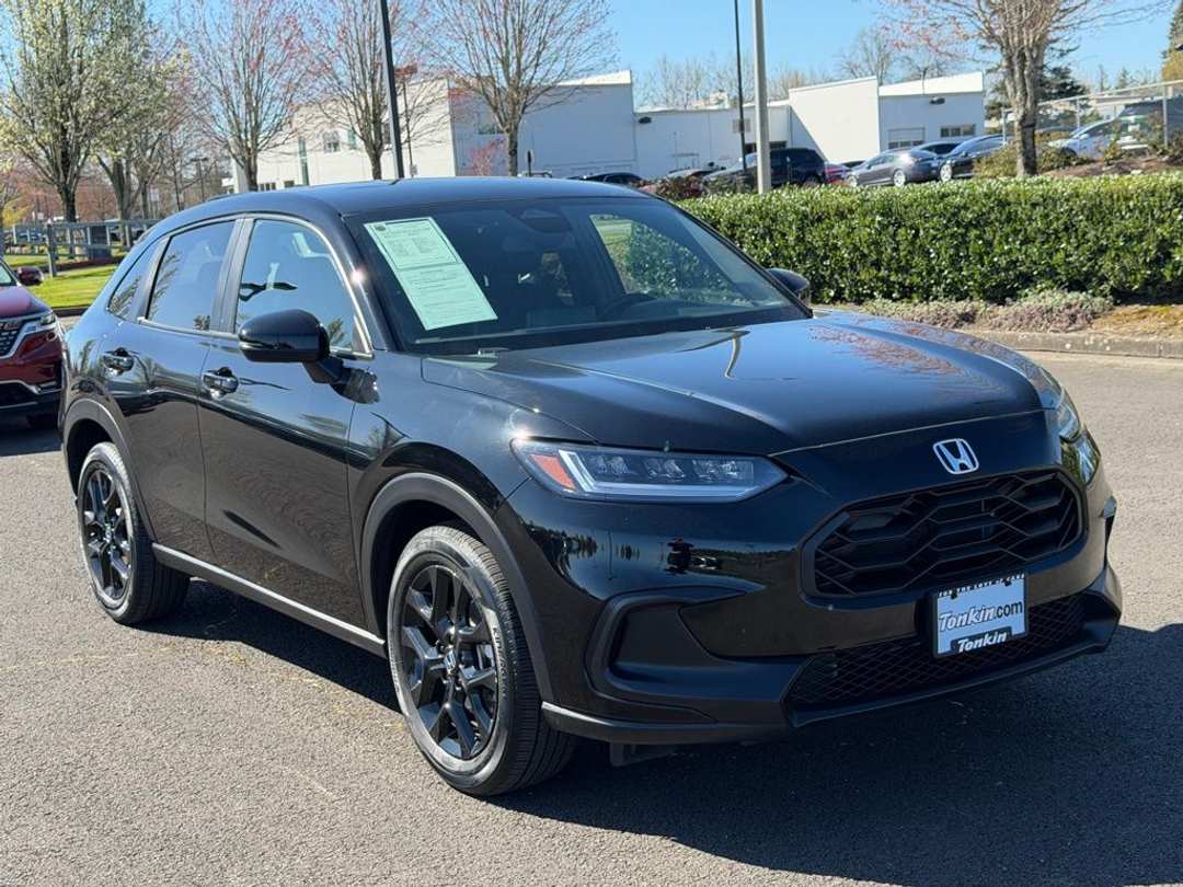 2025 Honda HR-V Sport - Image 2