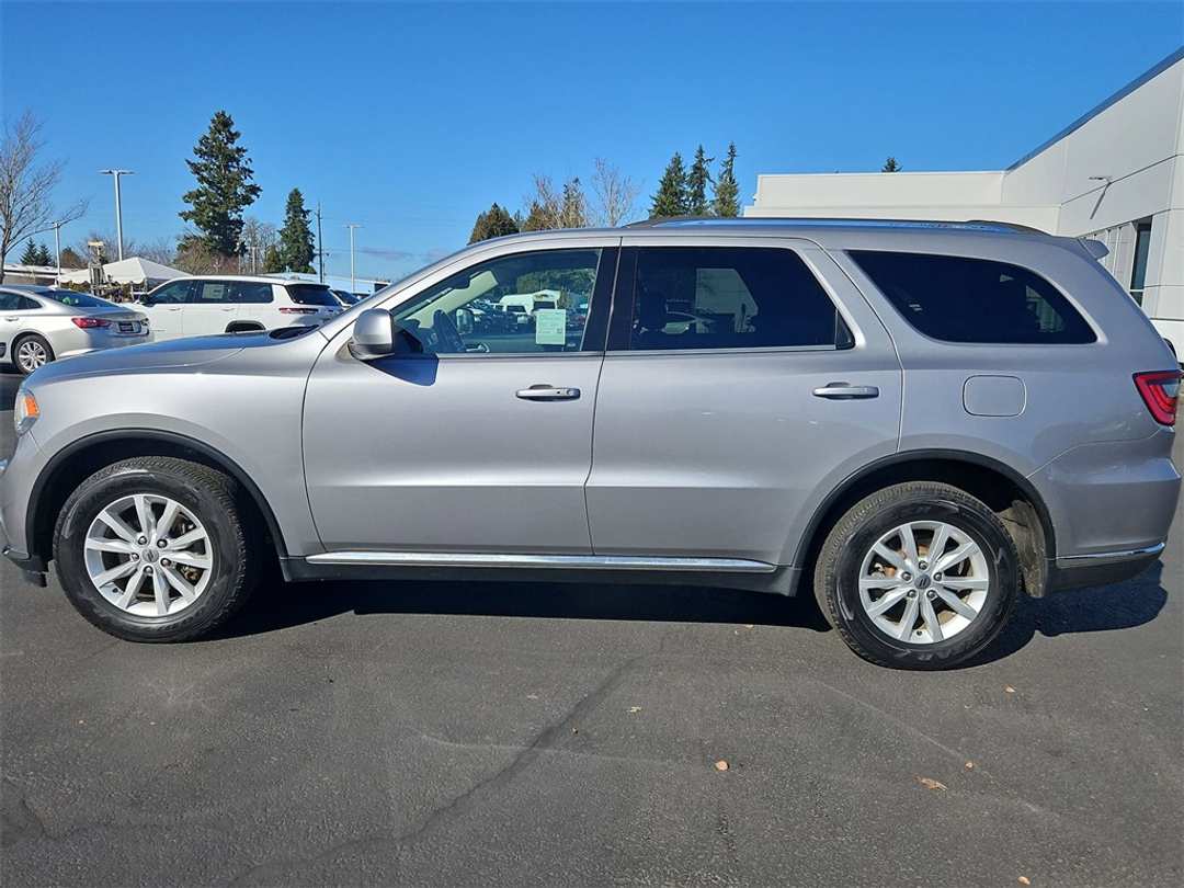 2019 Dodge Durango SXT Plus - Image 3