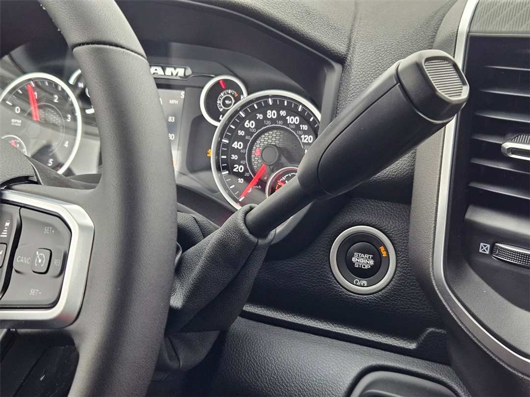 2026 Ram 2500 Big Horn - Image 18