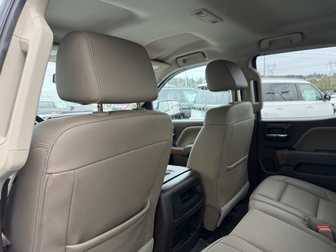 2018 GMC Sierra 2500Hd SLT - Image 30