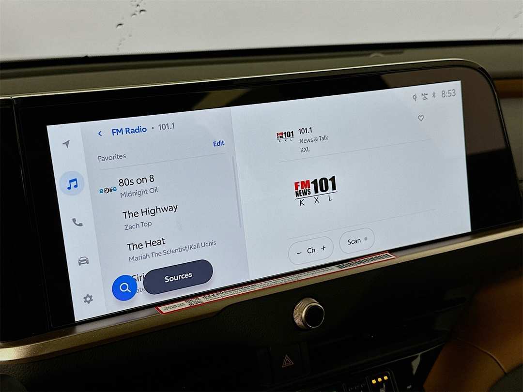 2026 Toyota Crown Signia Limited - Image 15