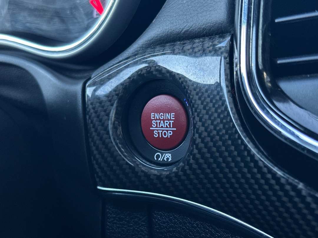 2021 Jeep Grand Cherokee SRT - Image 22