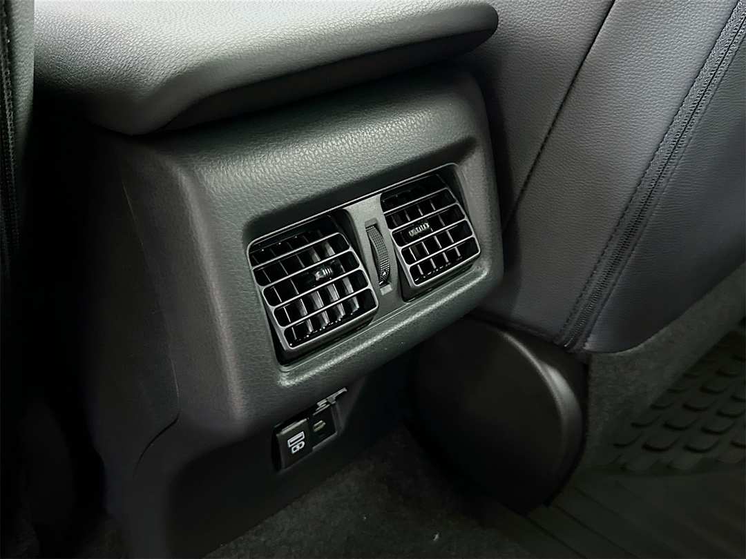 2026 Toyota Camry SE Nightshade - Image 26