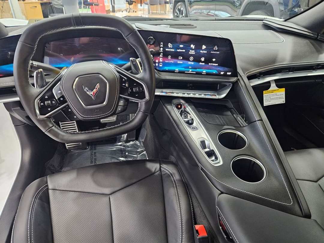 2026 Chevrolet Corvette Stingray - Image 24