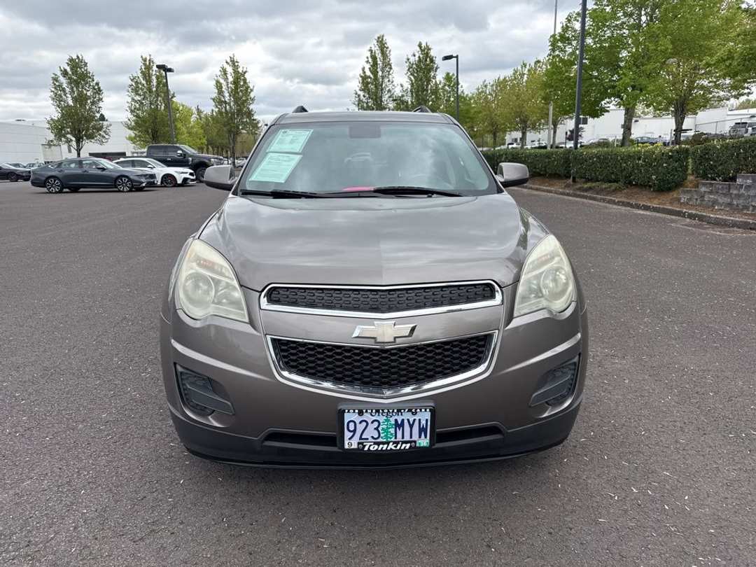 2012 Chevrolet Equinox LT - Image 2