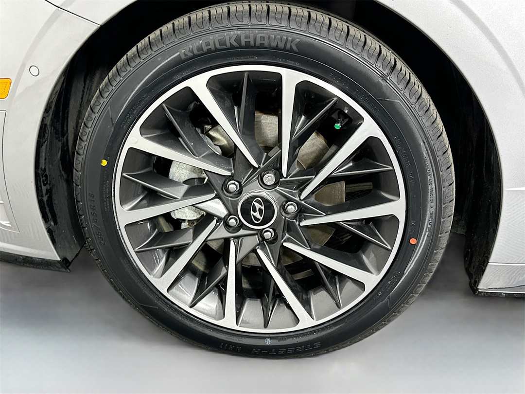 2023 Hyundai Sonata Limited - Image 33