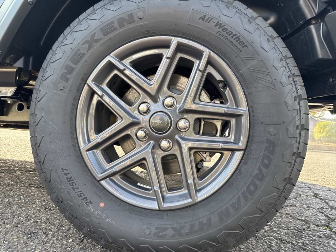 2026 Jeep Wrangler Sport S - Image 11