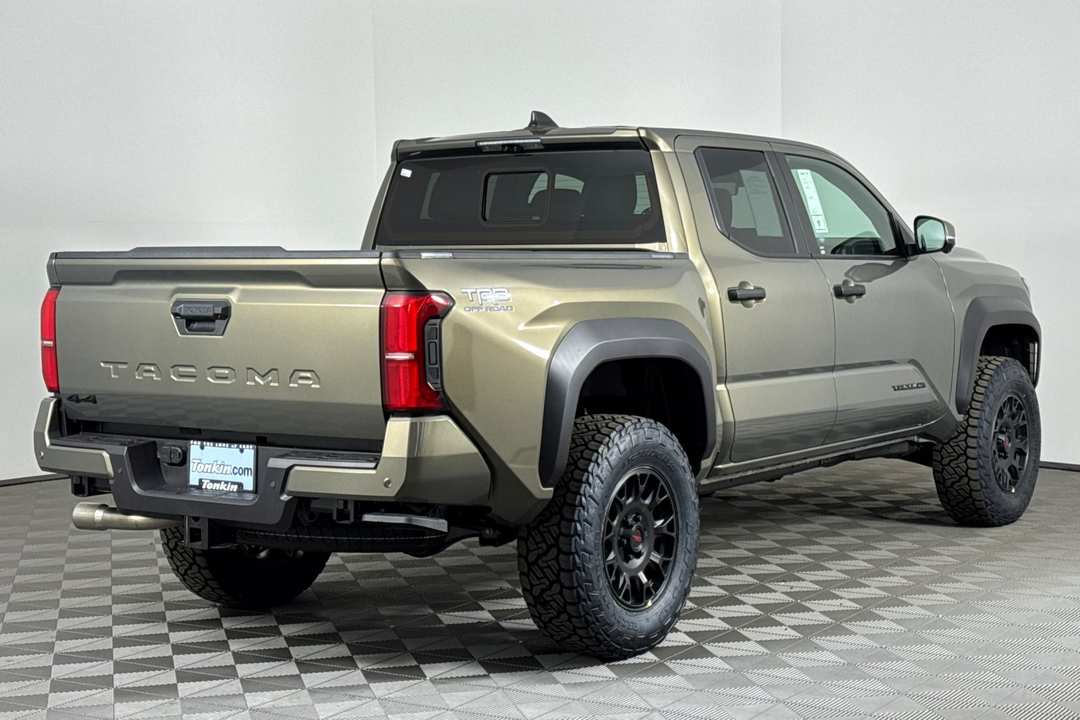 Toyota Tacoma - Image 3