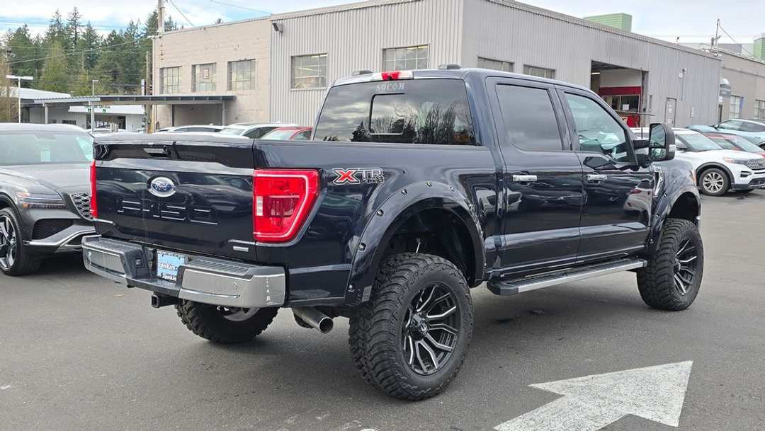 2022 Ford F-150 XLT - Image 3