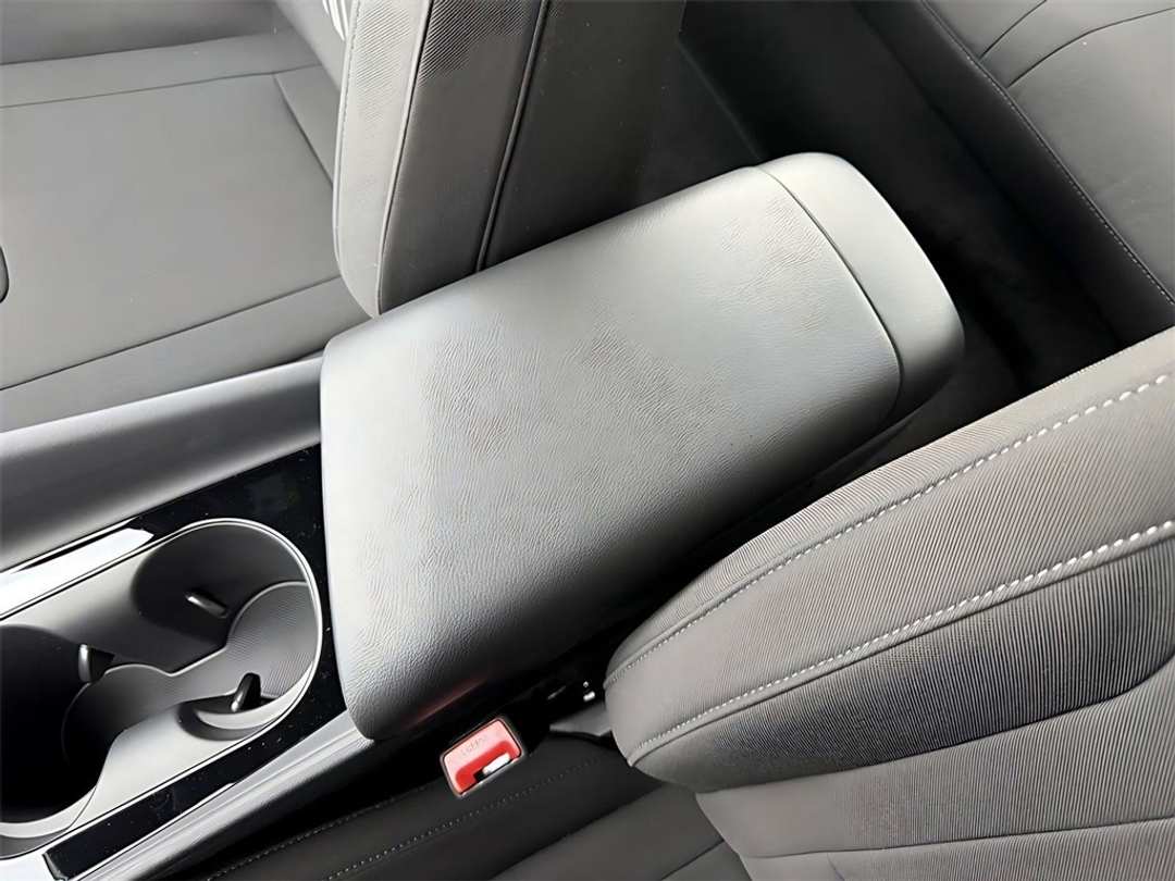 2026 Hyundai Elantra SEL Sport - Image 23