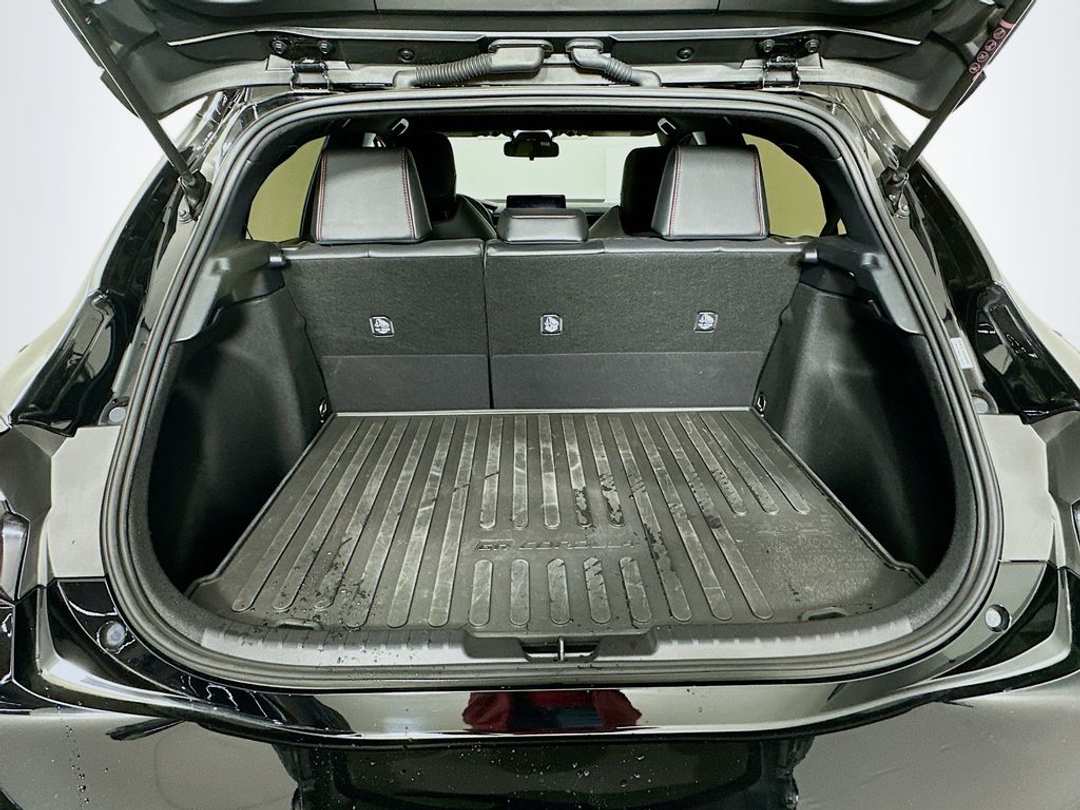 2025 Toyota Gr Corolla Premium - Image 27