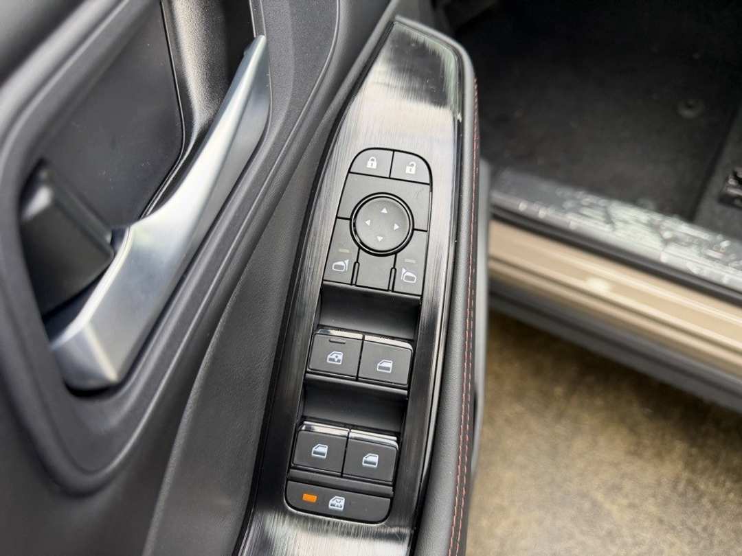 2026 Nissan Rogue Rock Creek - Image 12