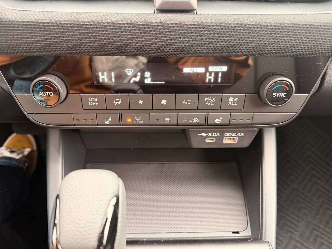 2026 Subaru Outback Premium - Image 37