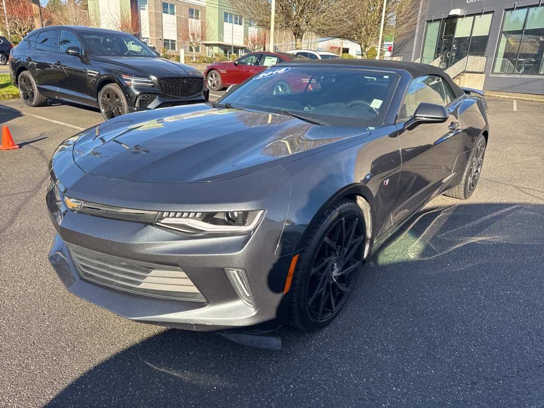 2016 Chevrolet Camaro 1LT - Image 3