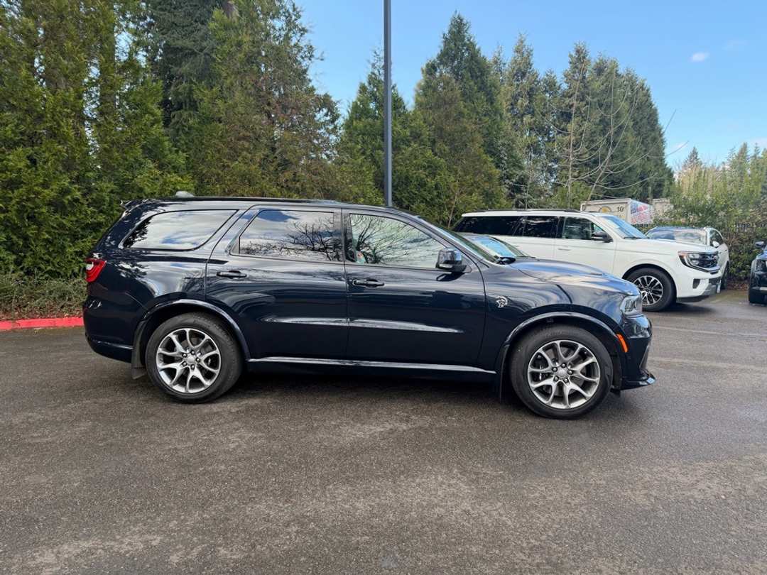 2025 Dodge Durango SRT Hellcat - Image 2