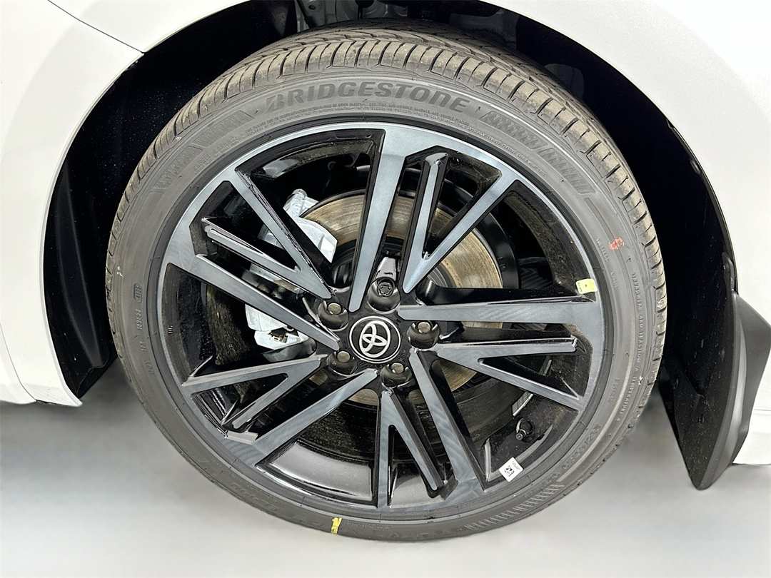 2026 Toyota Camry XSE - Image 33