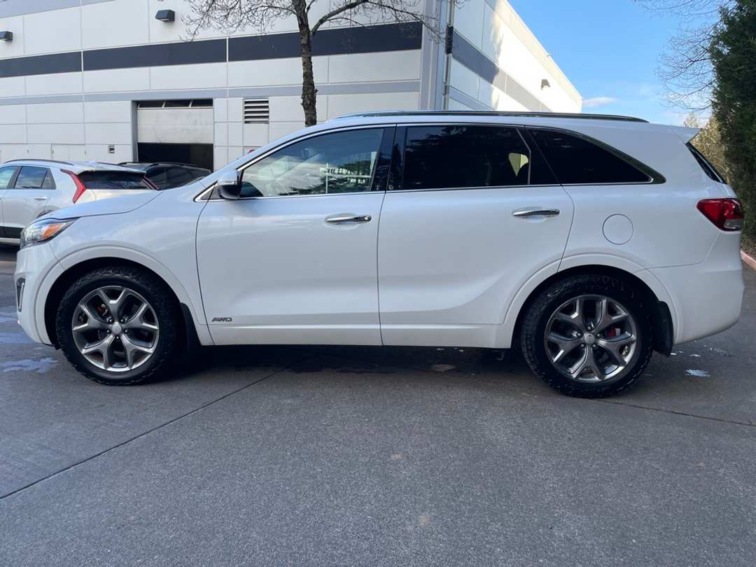 2016 Kia Sorento SX - Image 6