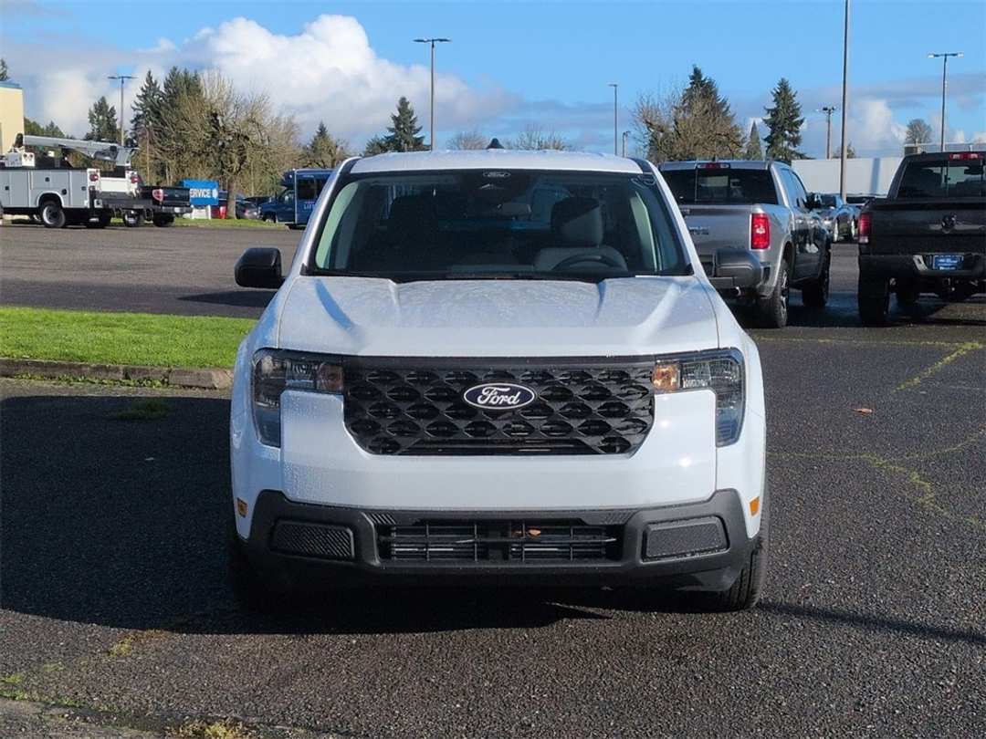 2026 Ford Maverick XL - Image 8