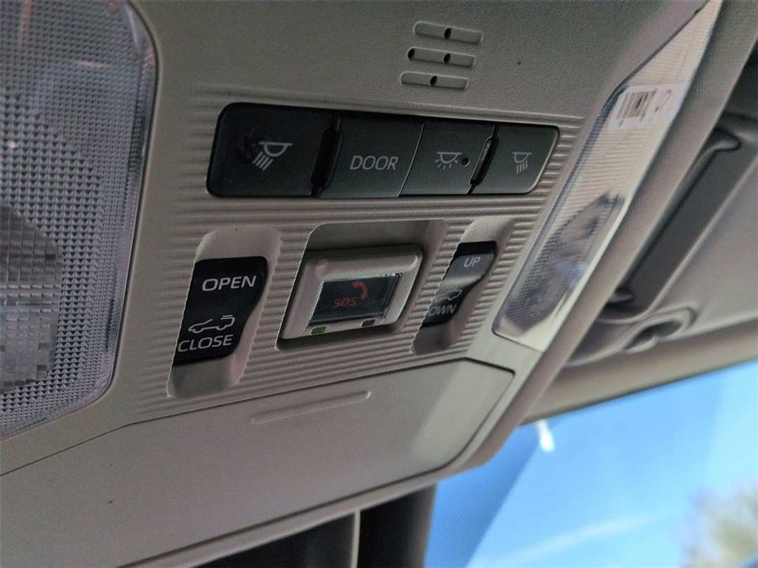 2024 Toyota Rav4 TRD Off Road - Image 23