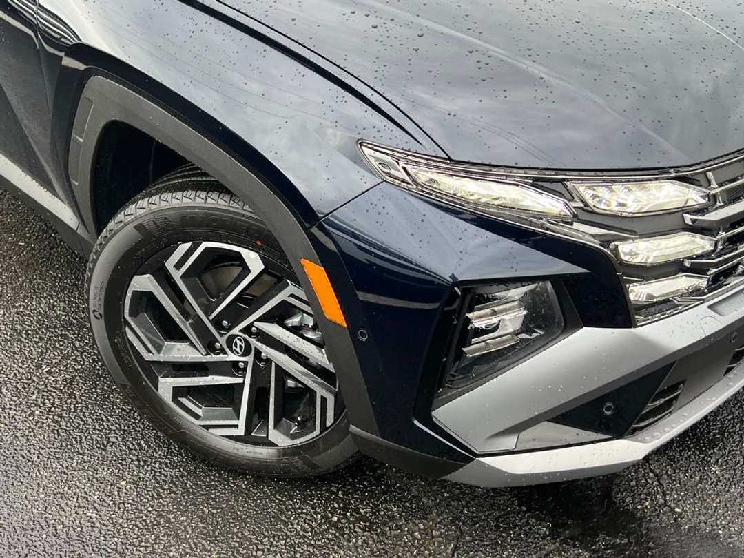 2026 Hyundai Tucson Limited - Image 2