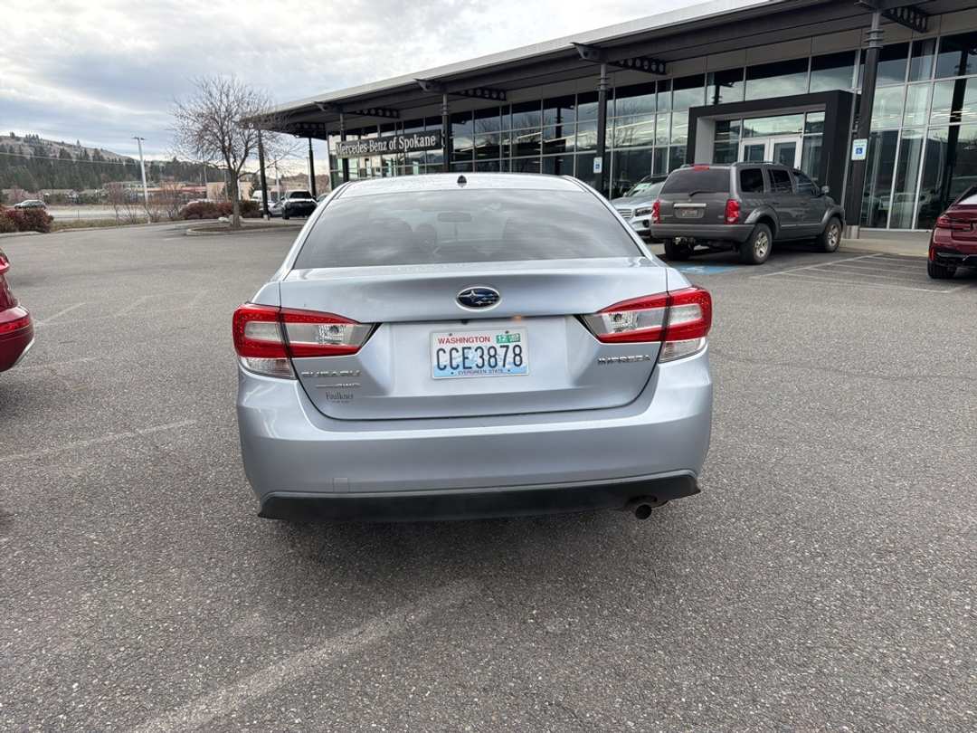 2019 Subaru Impreza 2.0i - Image 6