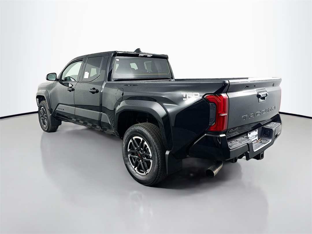 2025 Toyota Tacoma TRD Sport - Image 5