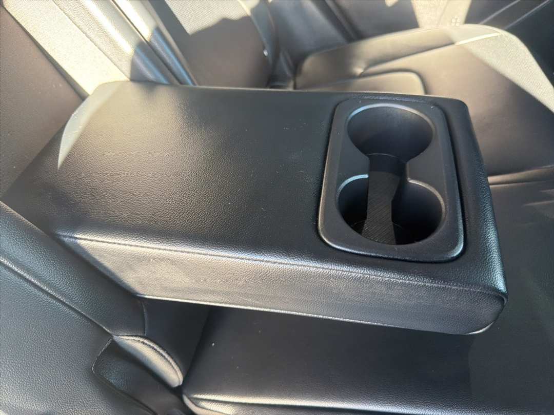 2024 Kia Sportage EX - Image 24