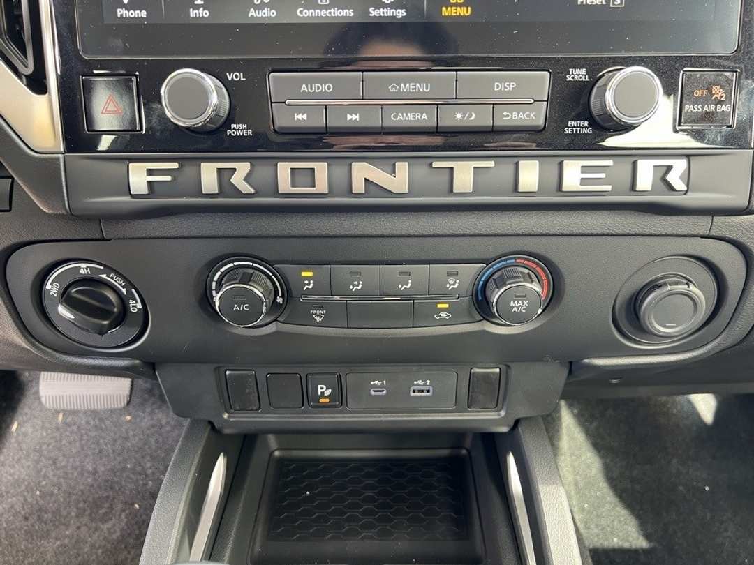 2026 Nissan Frontier SV - Image 21