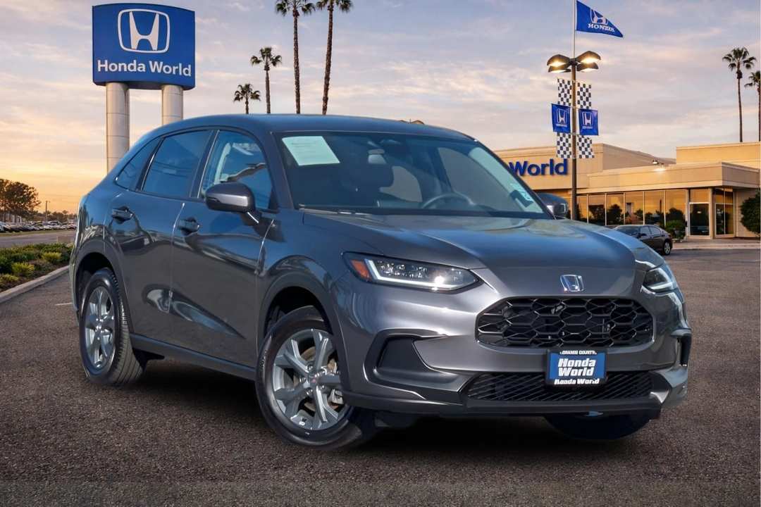 2026 Honda HR-V LX - Image 2