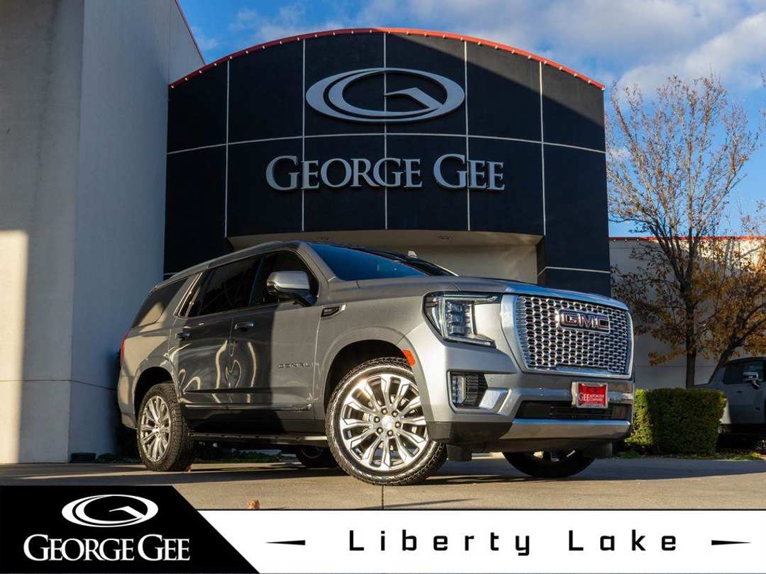 2022 GMC Yukon Denali - Image 2