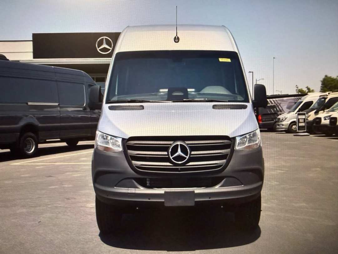 2026 Mercedes-Benz Sprinter 2500 Cargo 170 WB - Image 5